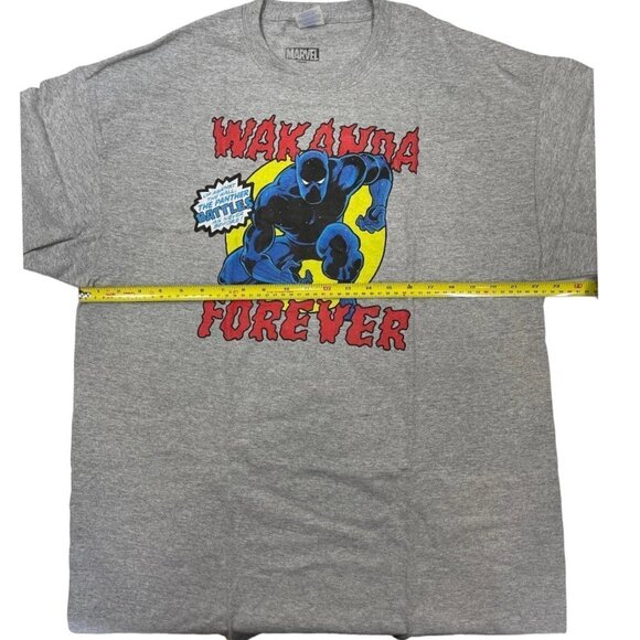 MARVEL The Panther Battle Pose T-shirt‎ Men's XLT Grey Graphics Crew Neck NWT - Picture 10 of 12